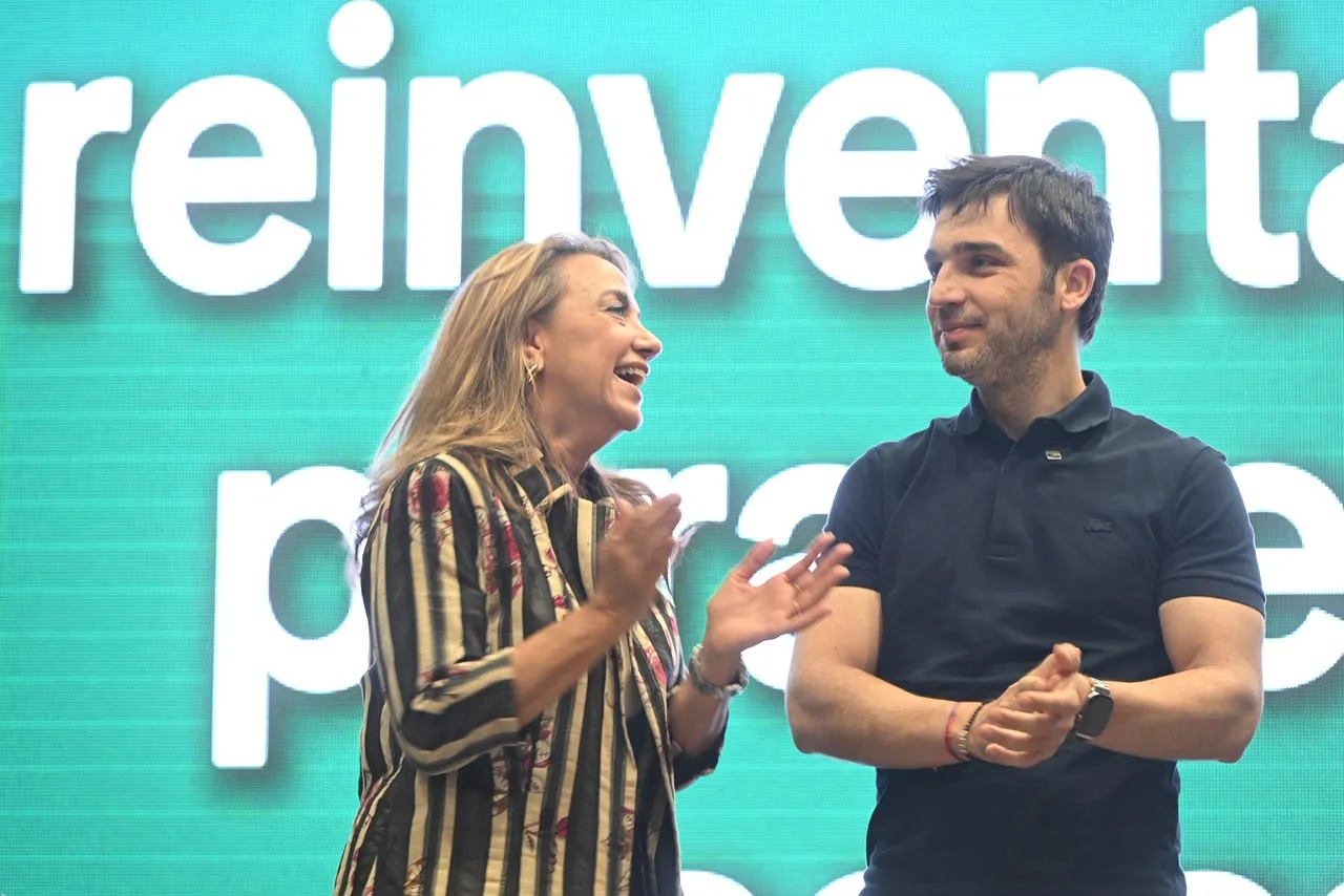 Torres anunció un SUM para Fundación Crecer con financiamiento compartido
