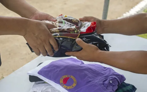 Campaña solidaria en Km 12 para reunir abrigo y utensilios de cocina