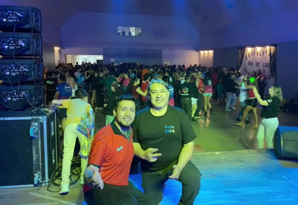 Comodoro celebra el Día de los Comerciales con música, baile y una colecta solidaria