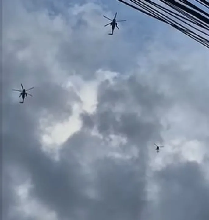 Tres Sea King de la Aviación Naval sobrevolaron Comodoro sin explicación oficial