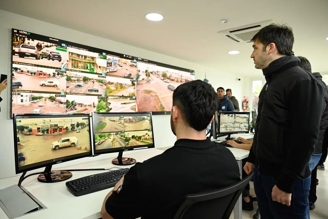 Trelew estrena centro de monitoreo con reconocimiento facial y el Gobierno prevé extenderlo a Comodoro