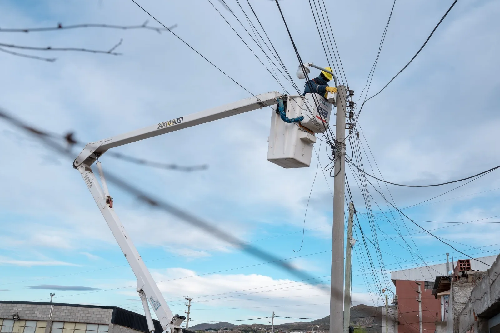 La SCPL programa un corte de luz para el domingo en varias zonas de Comodoro