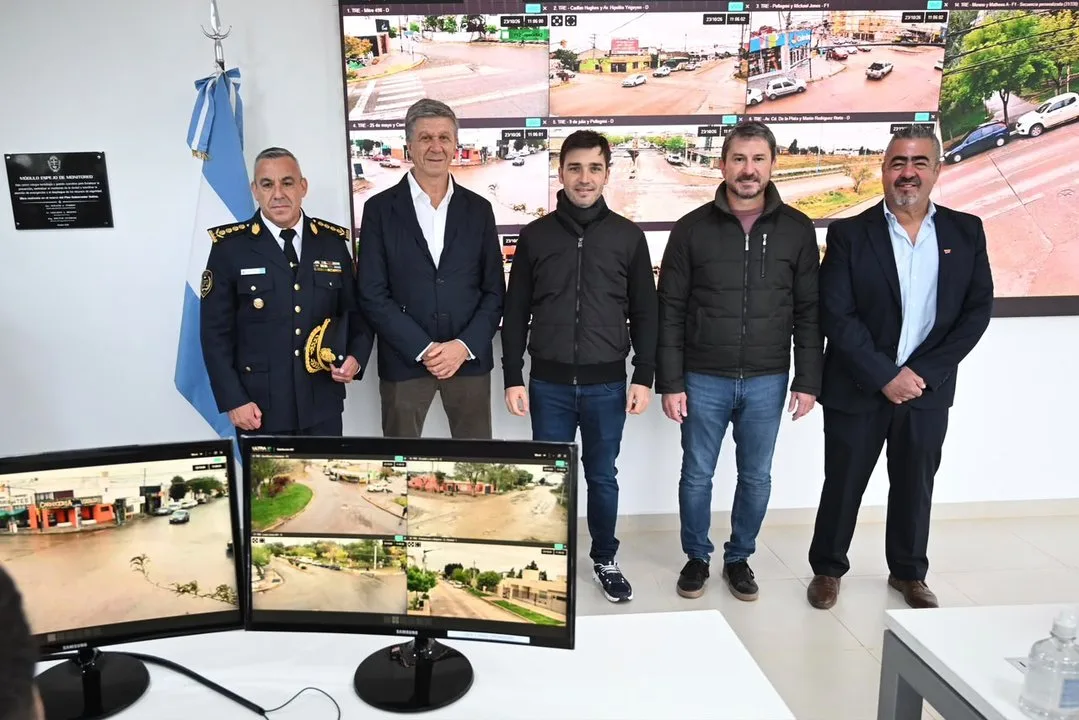Trelew estrena centro de monitoreo con reconocimiento facial y el Gobierno prevé extenderlo a Comodoro