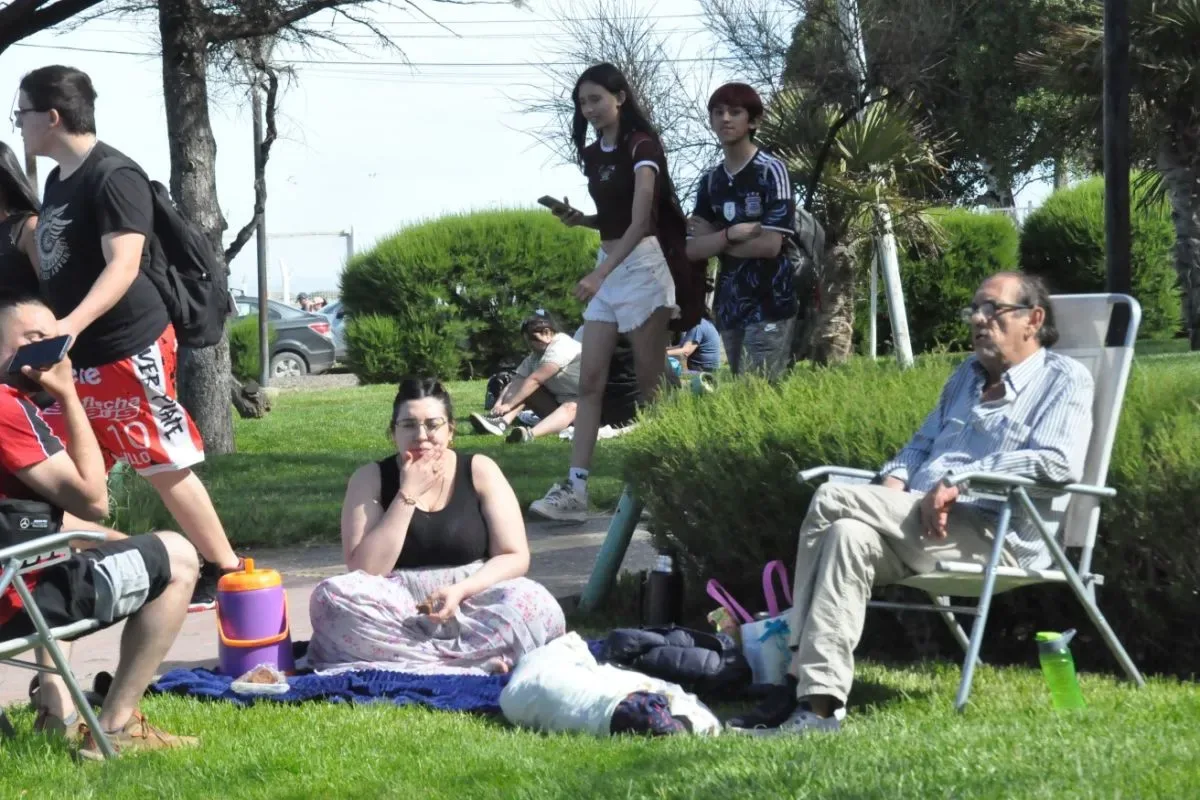 Comodoro registró 31,6 °C y fue la ciudad más calurosa del país